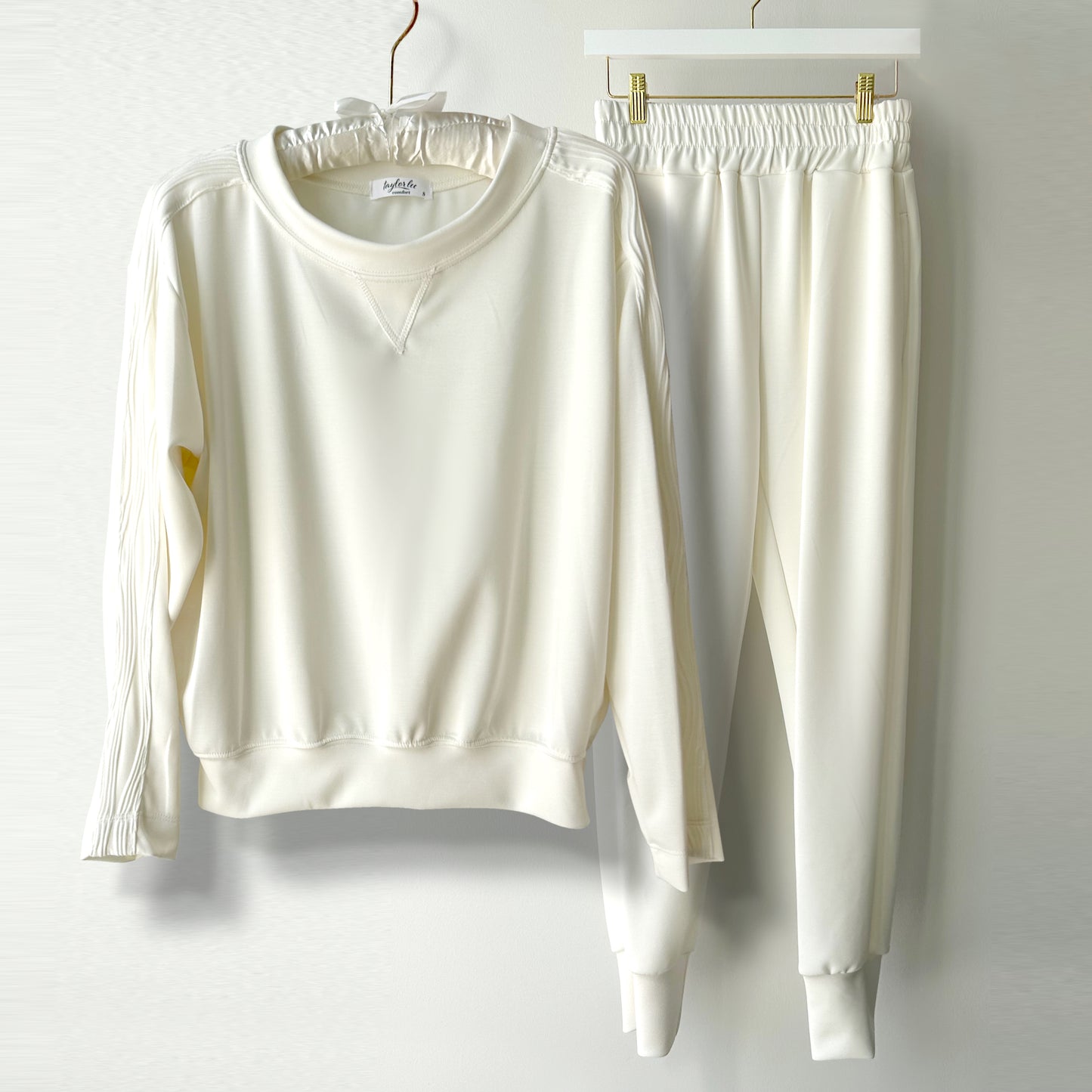 Ivory Cloud Jogger Lounge SET