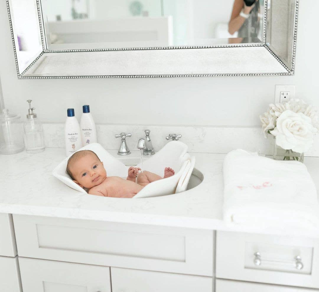 Newborn Body Wash & Lotion Gift Set