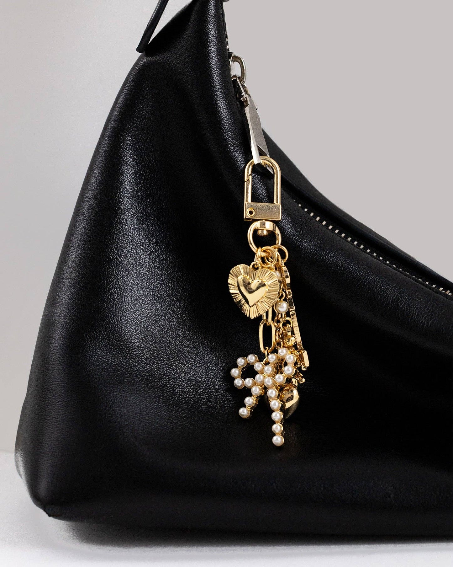 Pearl Bow Baroque Bag Charm
