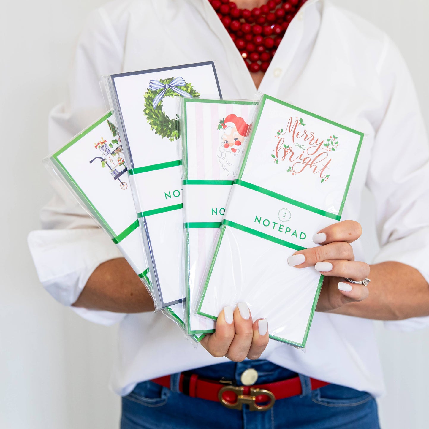 Boxwood Wreath List Notepad