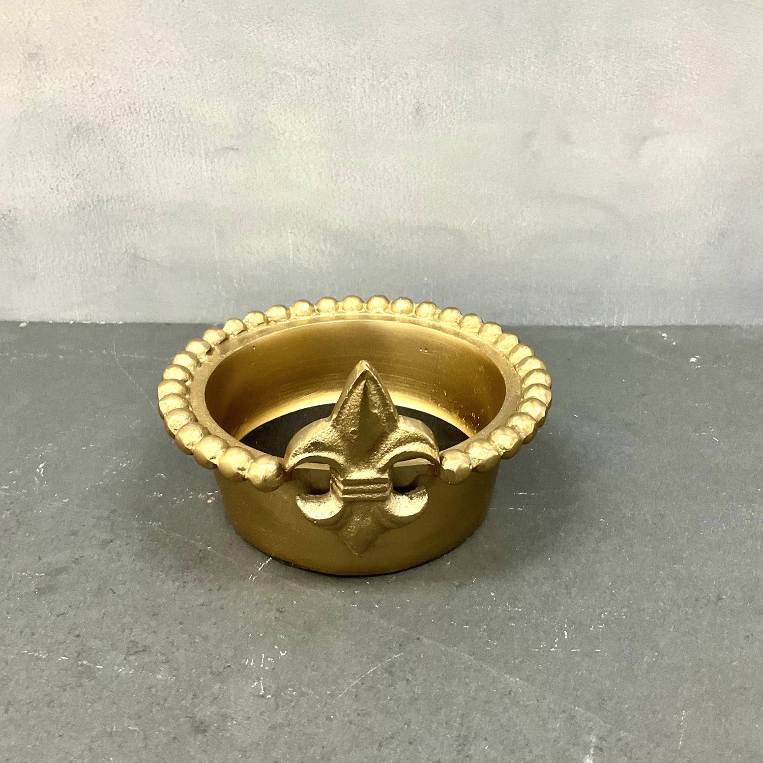 Gold Fleur De Lis Wine Bottle Holder