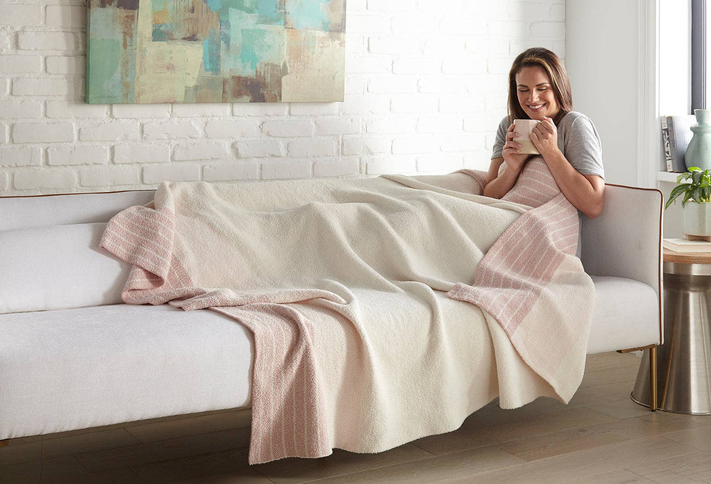 Pink Border Stripe Cozy Knit Throw