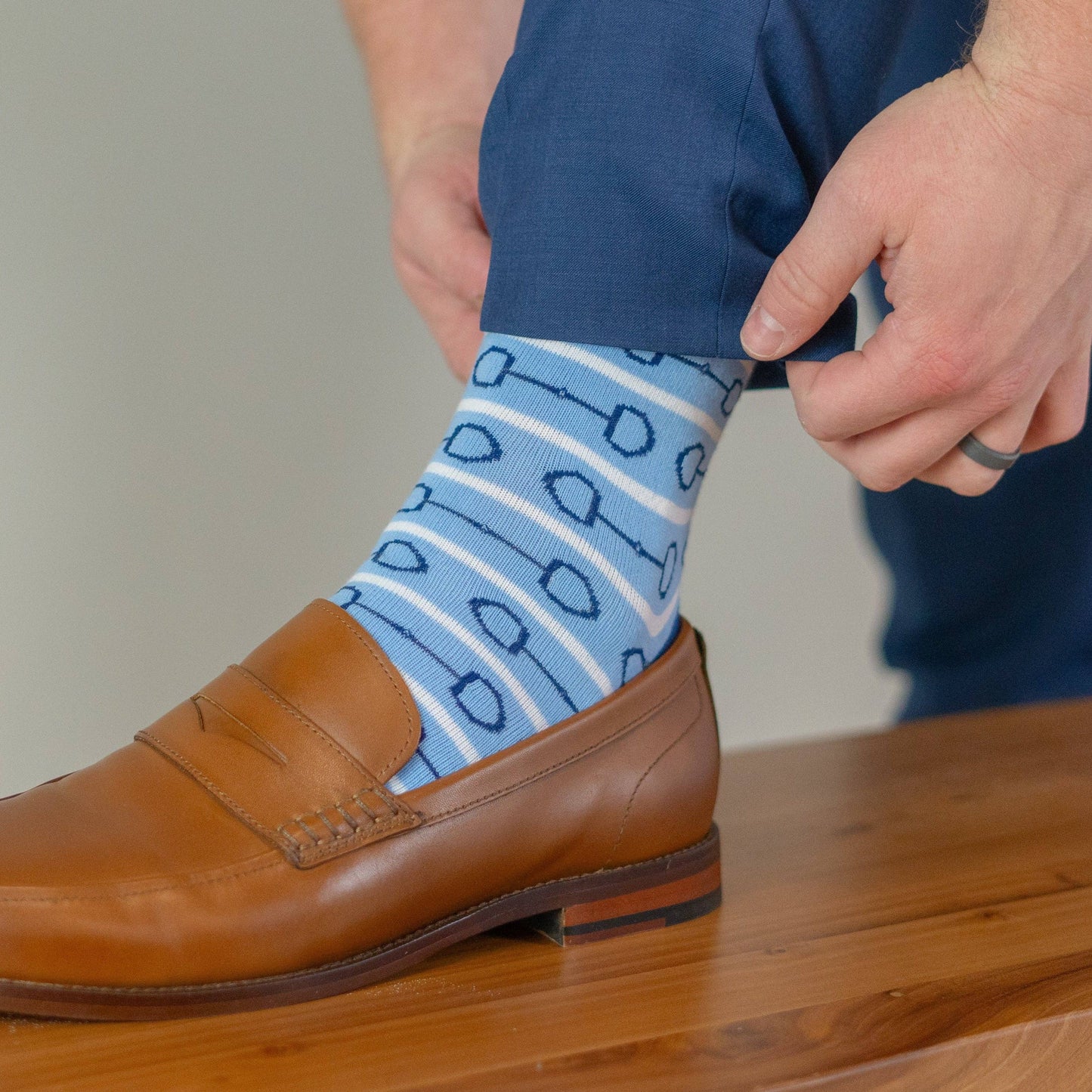 Blue Horse Bit Mens Socks