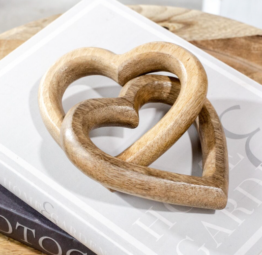 INTERLOCKING WOOD HEARTS