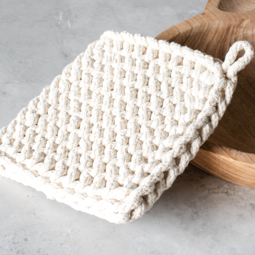 KNIT POT HOLDER