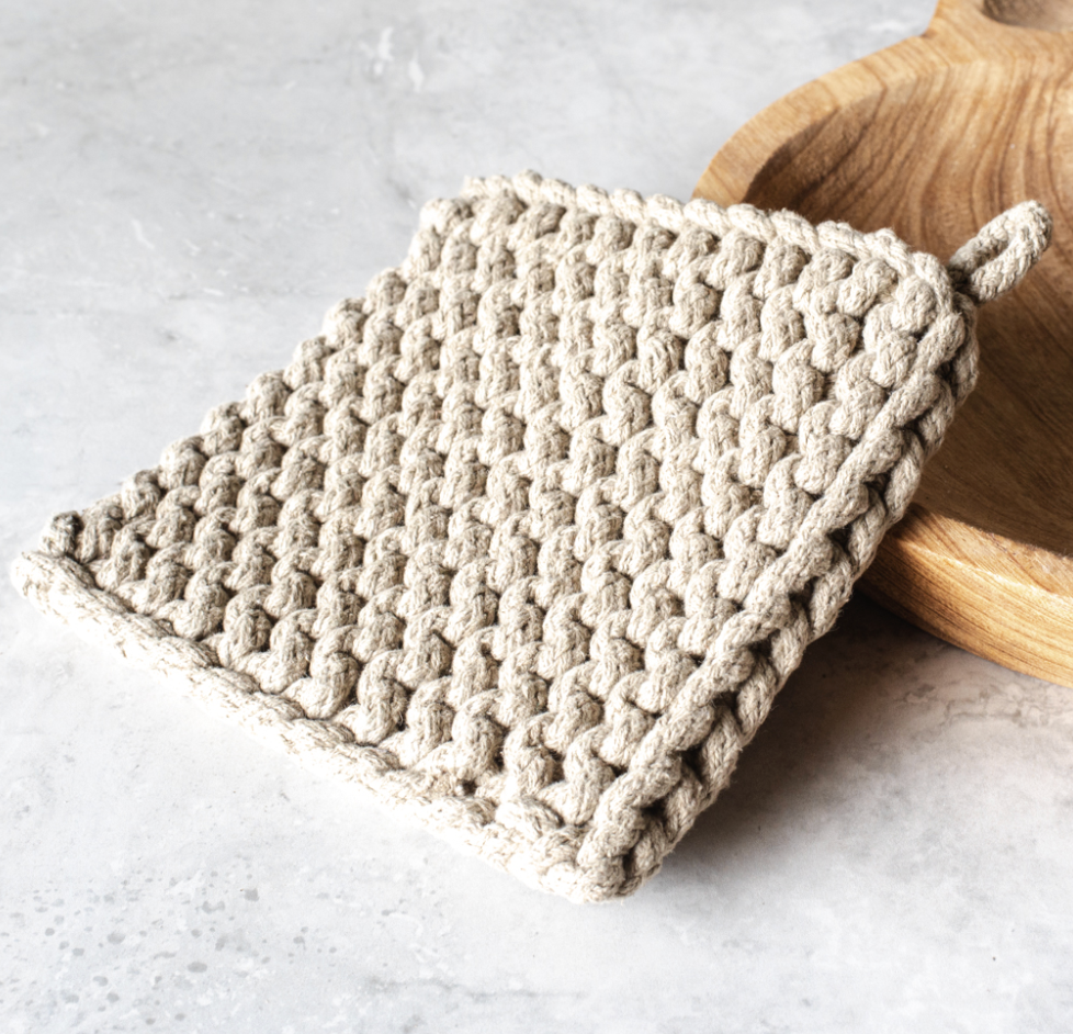 KNIT POT HOLDER