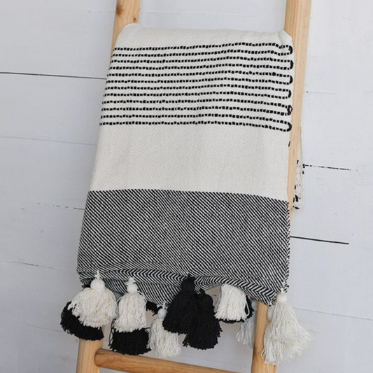 Black & White Cozy Throw Blanket