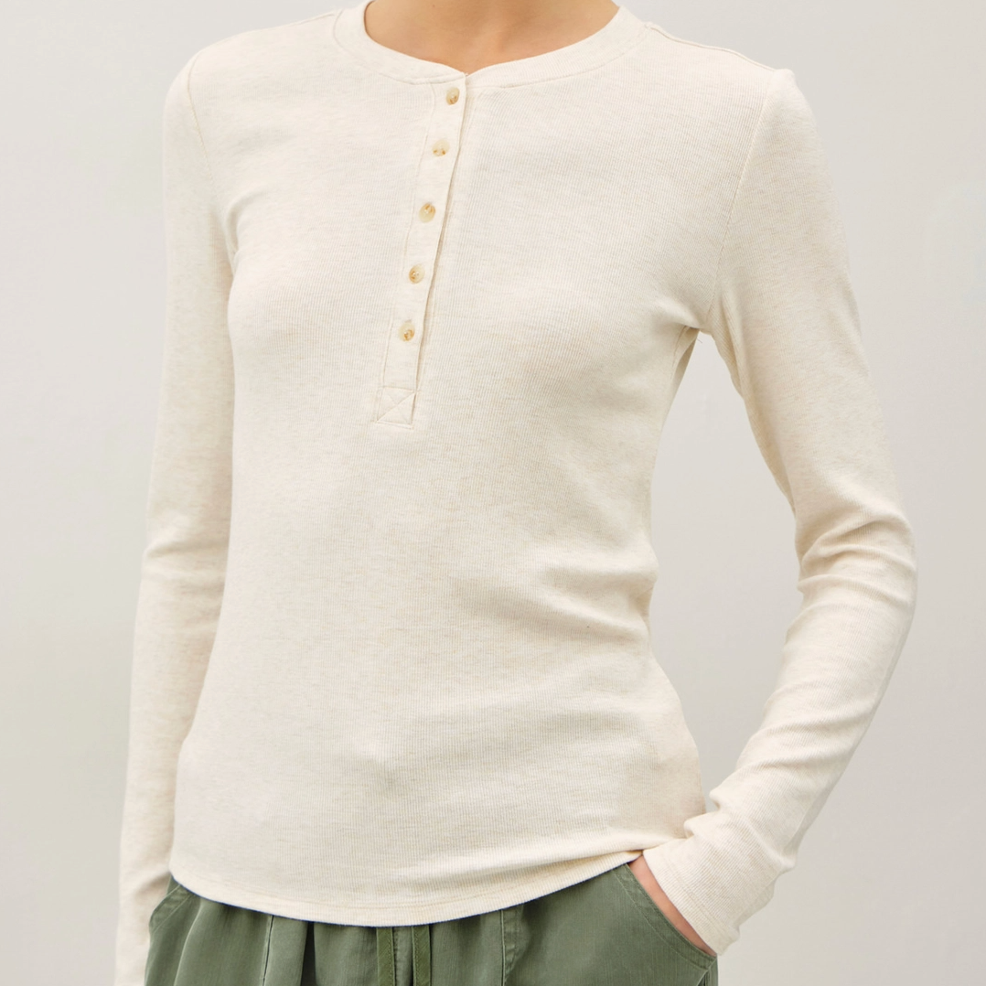 Classic Ribbed Henley Basic Top