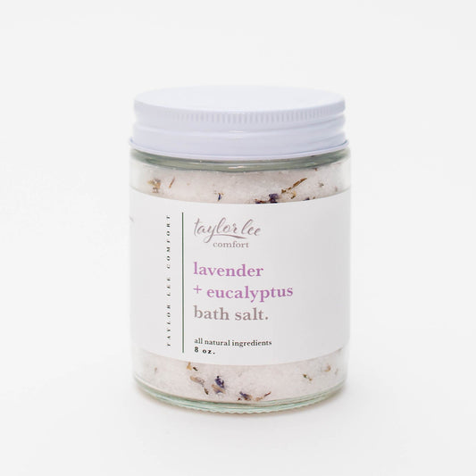 Lavender + Eucalyptus Polishing Bath Soak