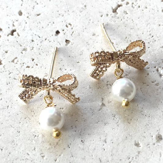 Post Lacey Ribbon & Pearl Earrings