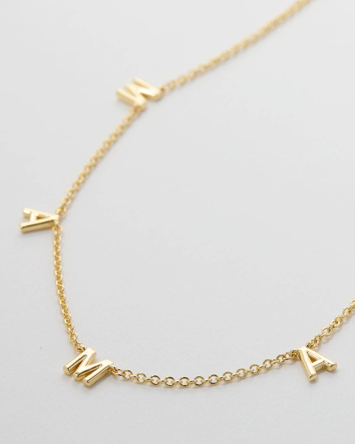 Mama Necklace Gold