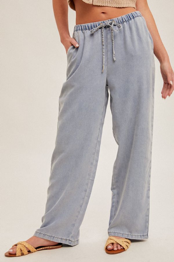 Flexible Fit Wide Leg Denim