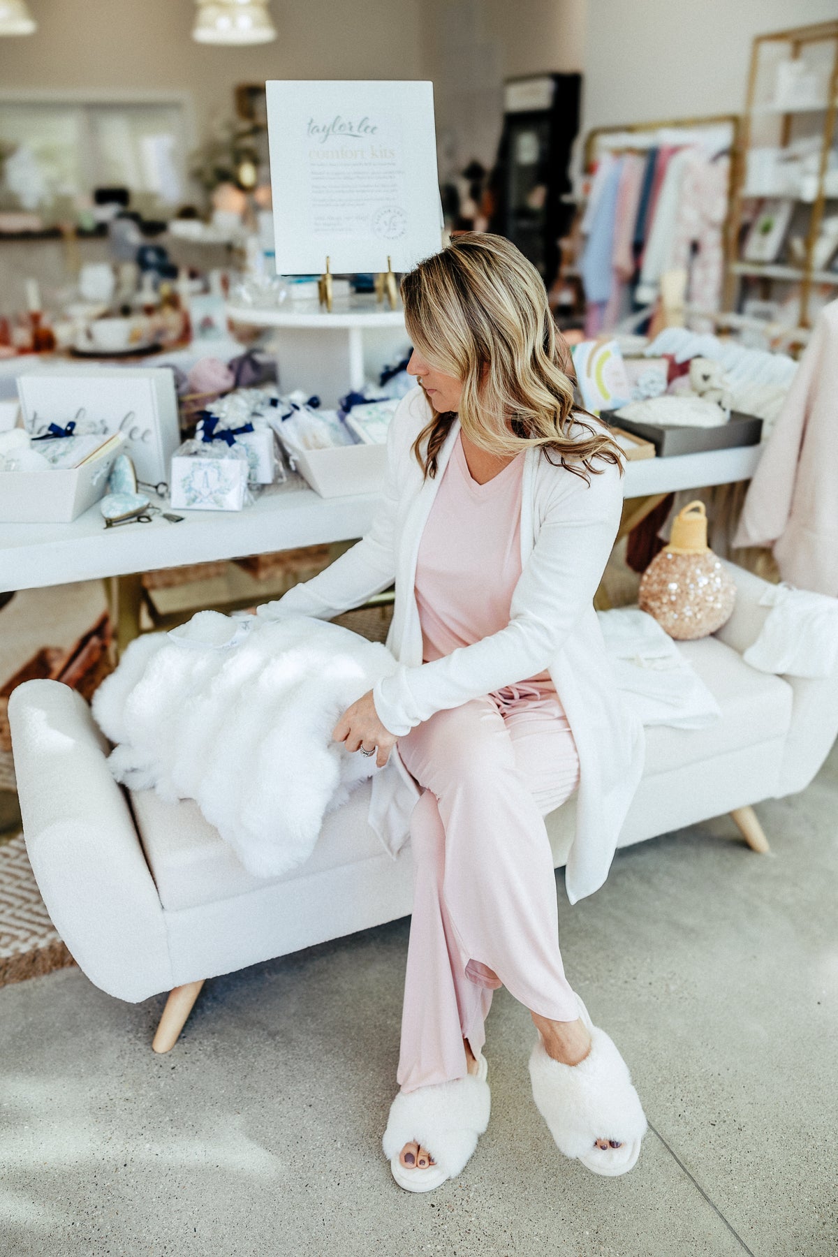 cozy soft and comfortable pajamas and loungewear clothing for women and gifts for sympathy bamboo fabric and sustainable good for planet pink and comfortable